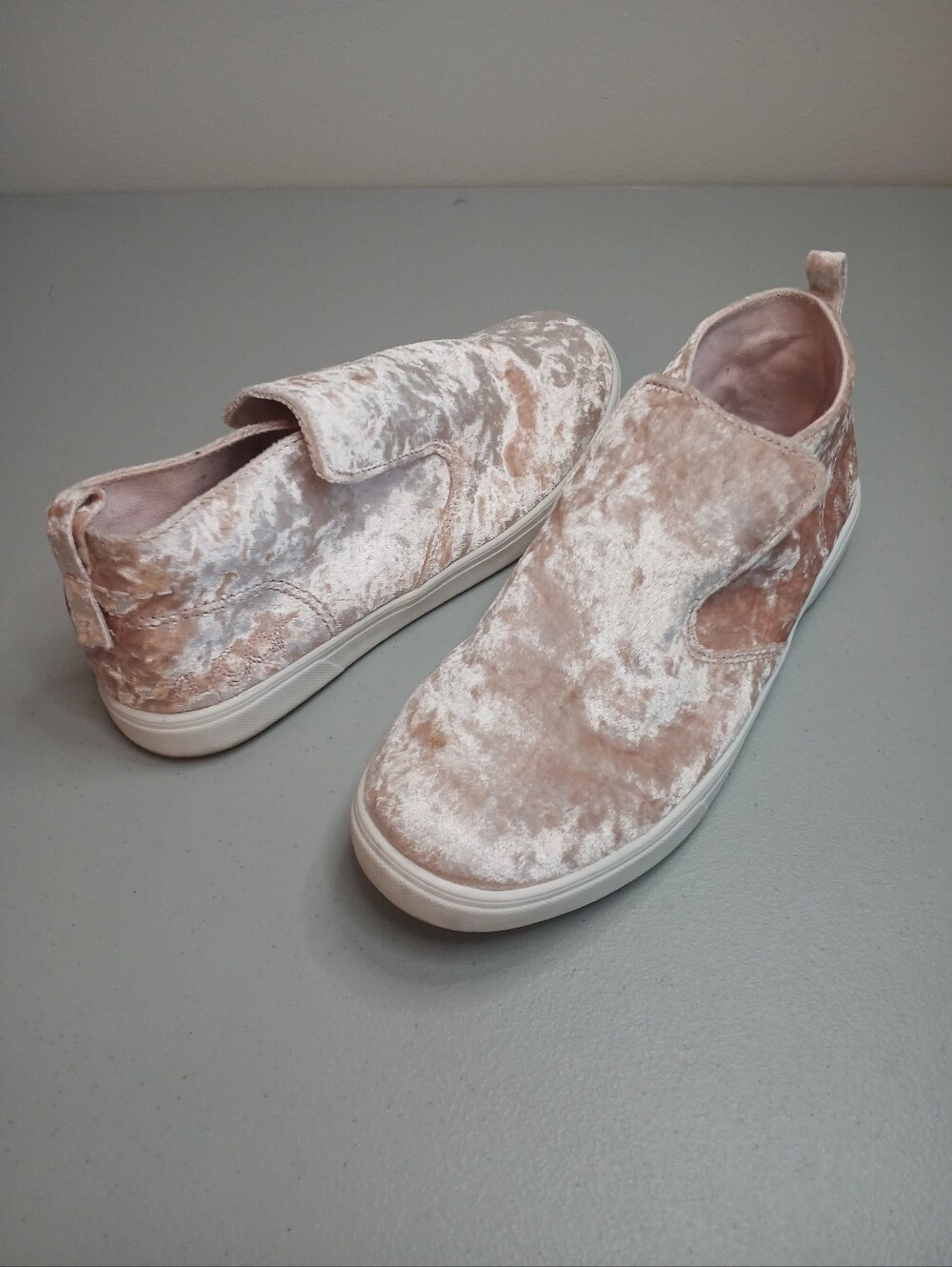 Pink Velvet Slip On Sneakers 9.5M